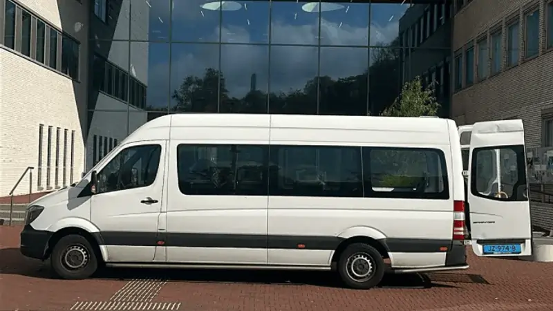 Rolstoelbus voor vervoer vanuit Tilburg